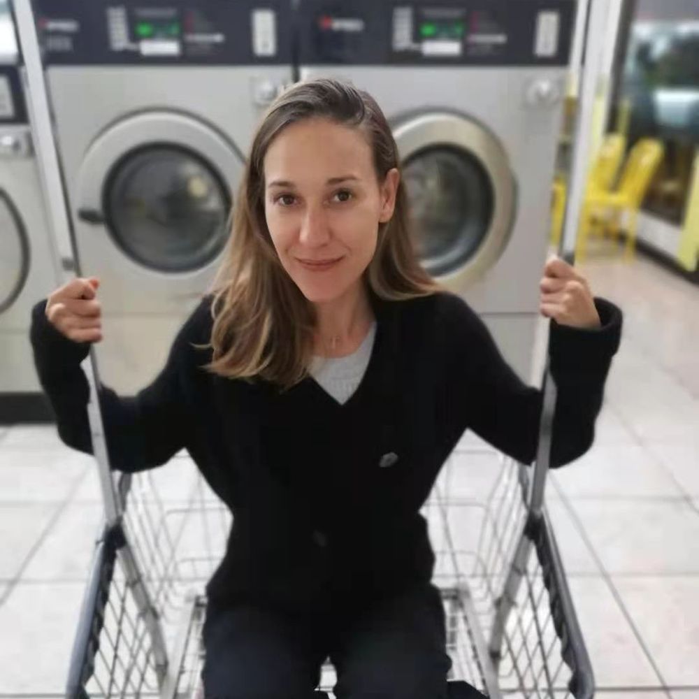 Meet your Posher, Yvette